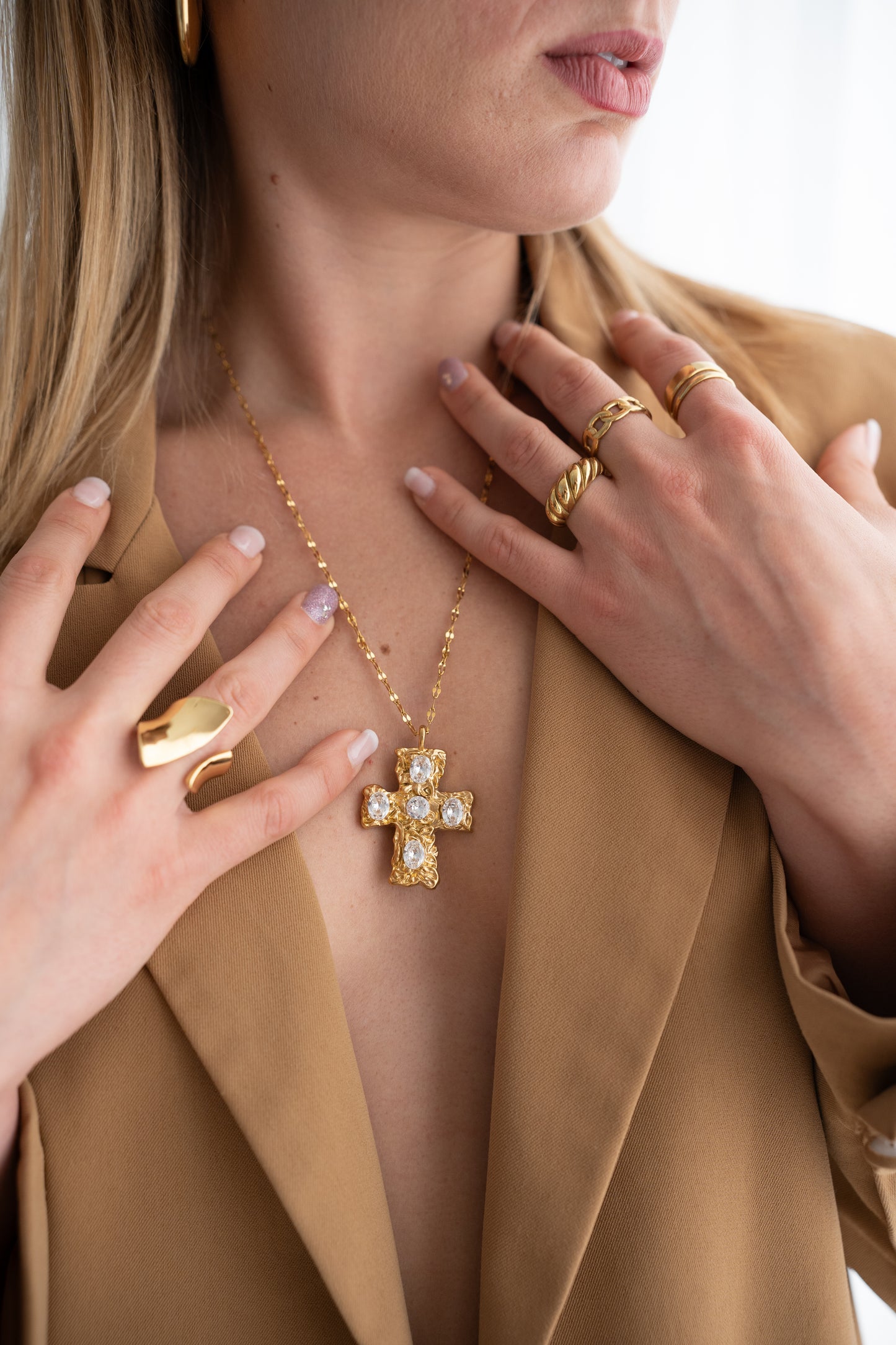 Collana Giglio bianco